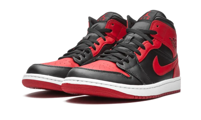 Air Jordan 1 Mid Banned