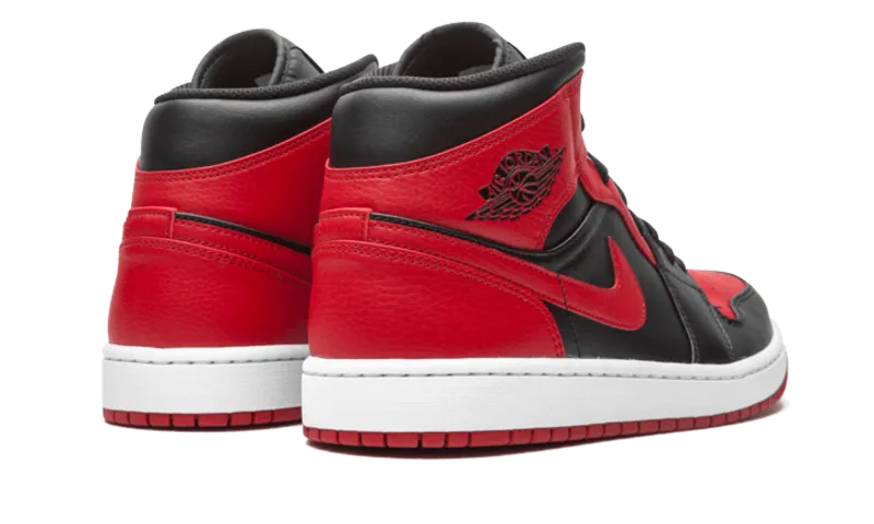 Air Jordan 1 Mid Banned