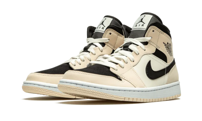 Air Jordan 1 Mid Barely Orange