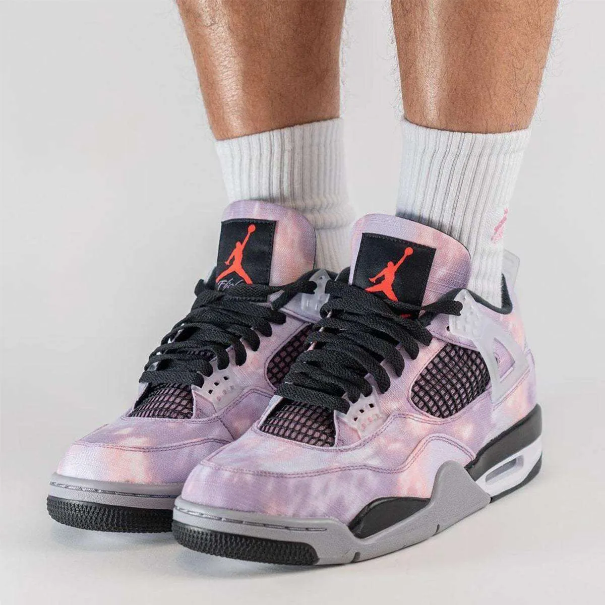 Air Jordan 4 Retro «Zen Master»