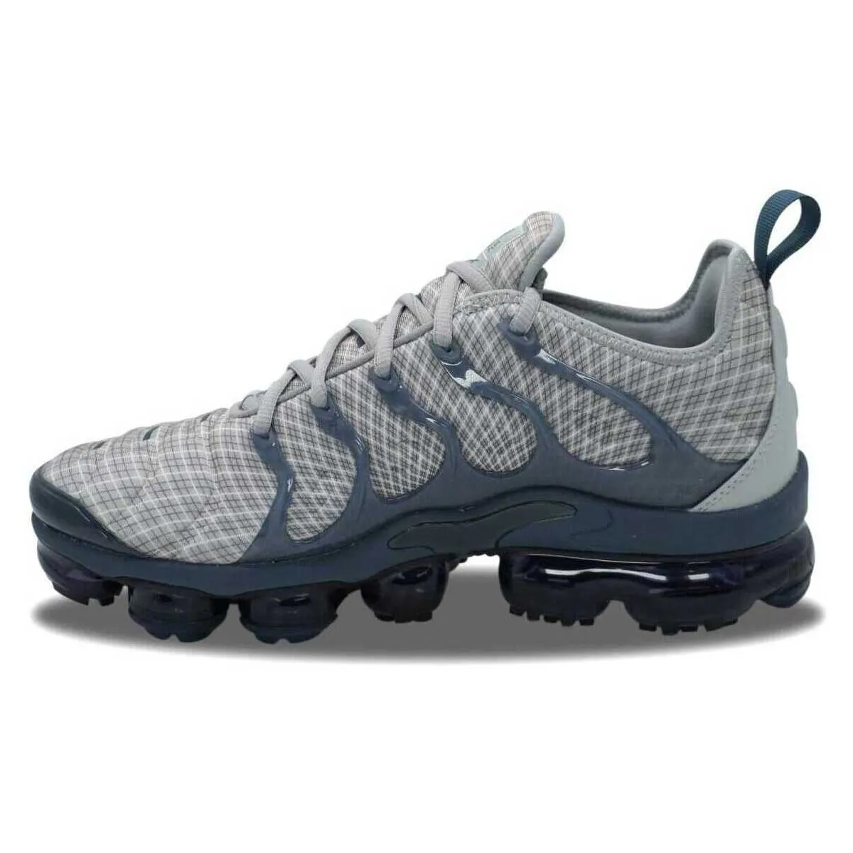 Air Vapormax Plus Wolf Grey