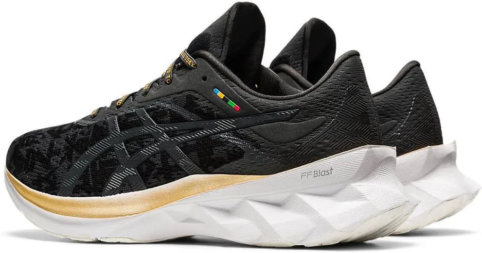 Asics Novablast