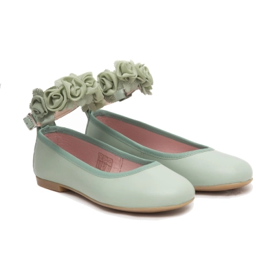 Bailarina comunion verde agua con flores