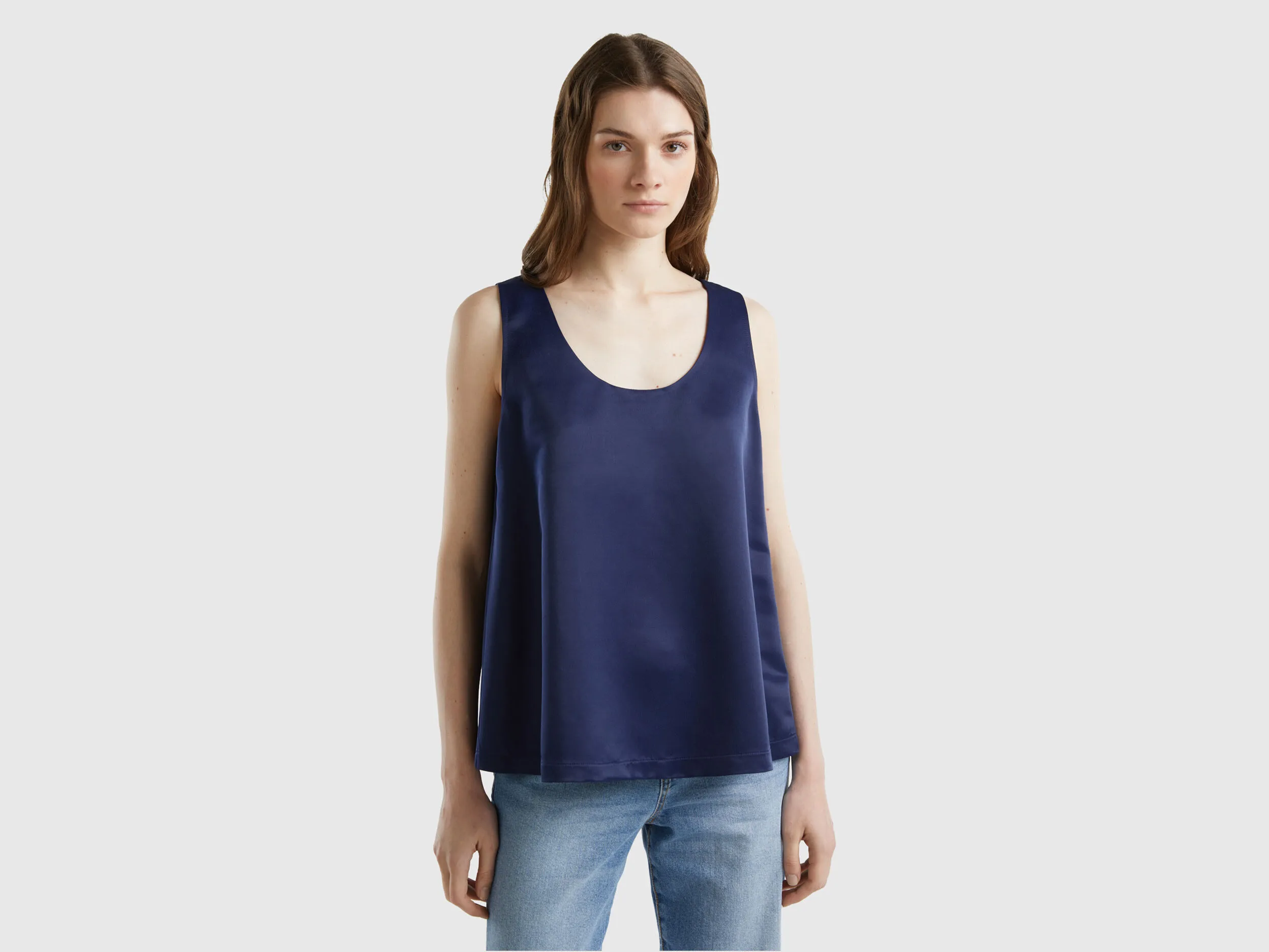 Blusa sin mangas con efecto raso