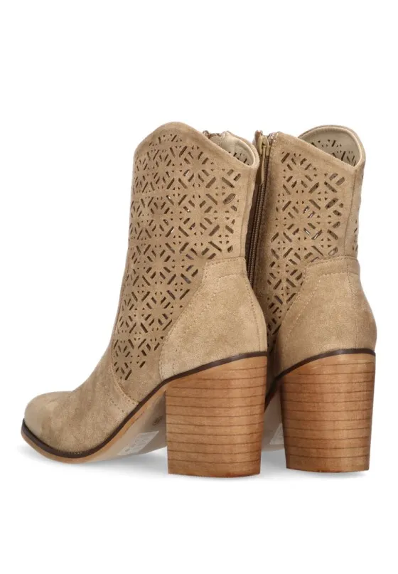 Botin ETIKA 31115 camel