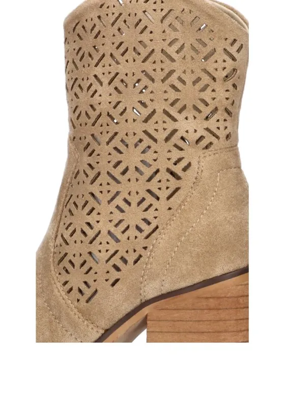 Botin ETIKA 31115 camel