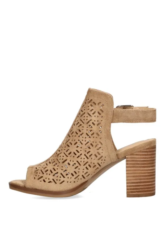 Botin ETIKA 31118 camel