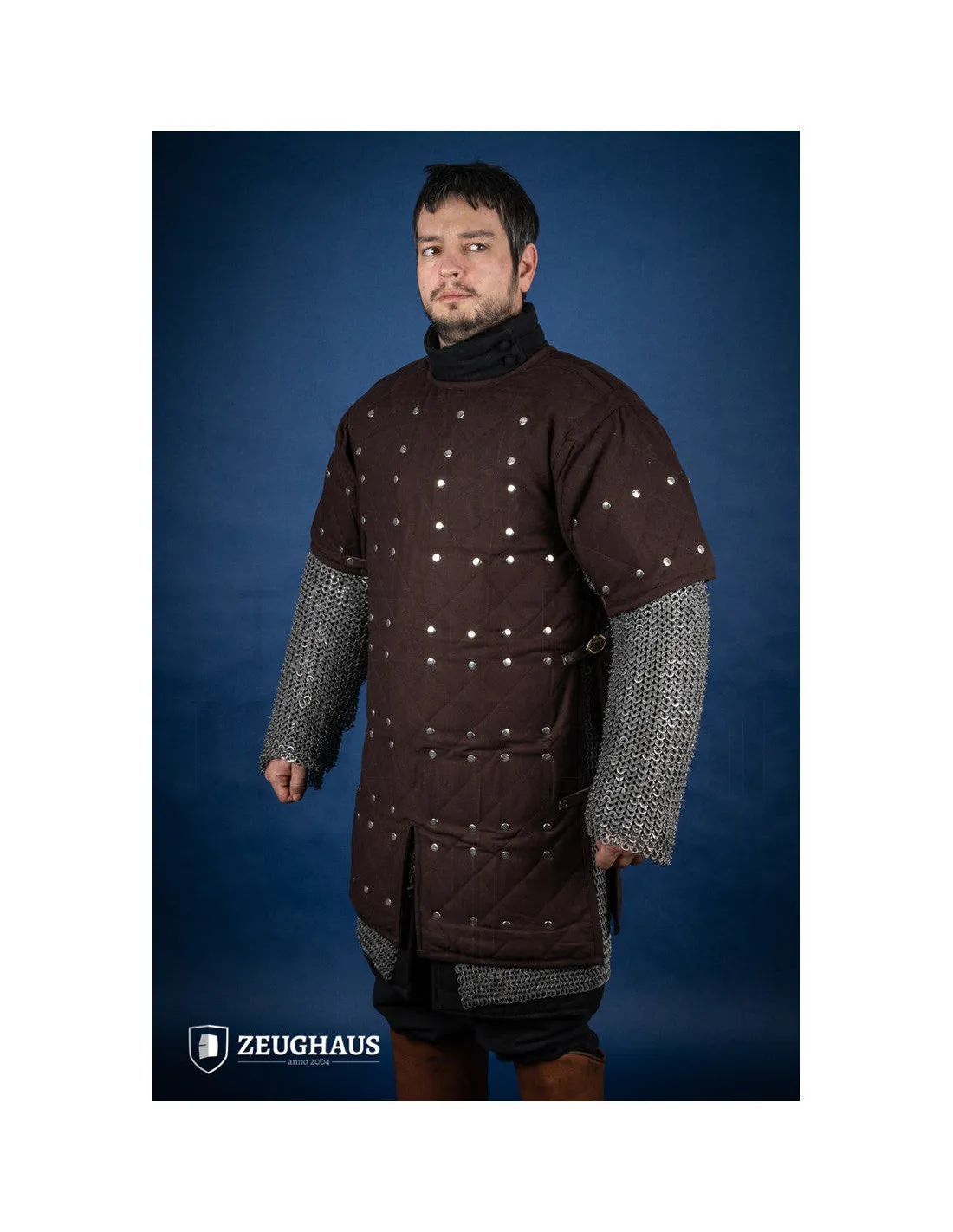 Brigantina medieval acero dulce, color marrón