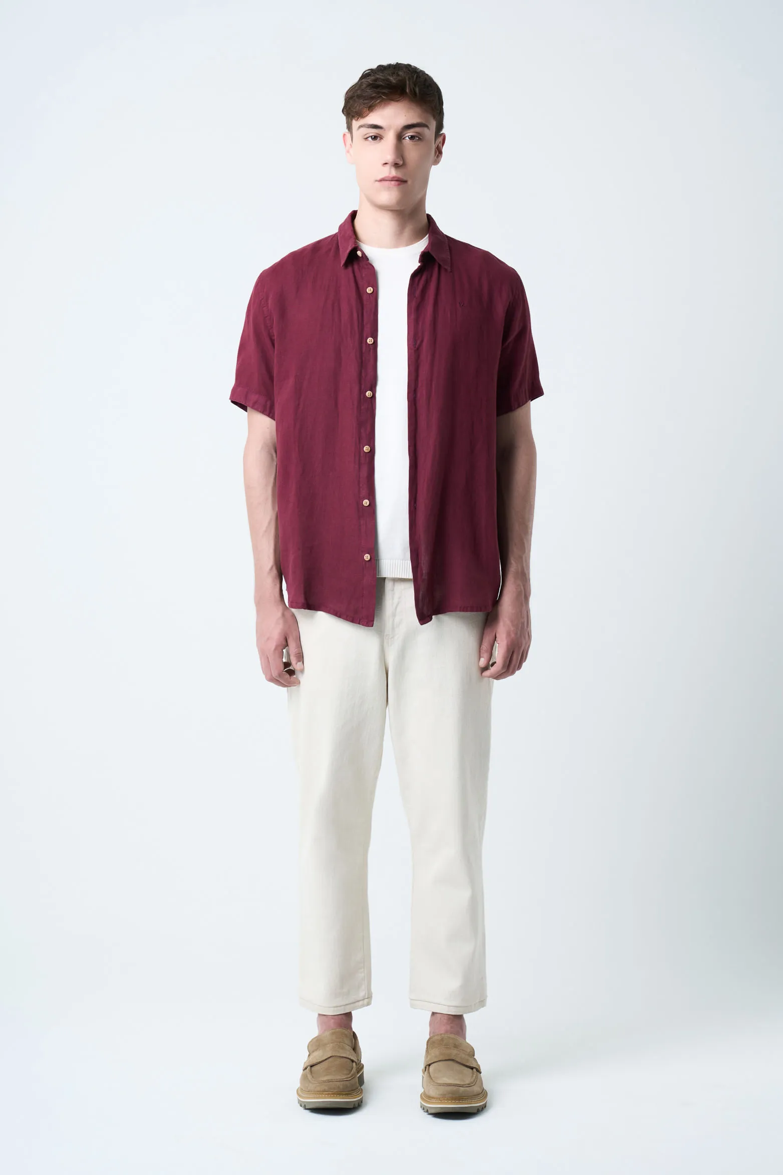 Camisa manga corta lino para hombre bordado vz