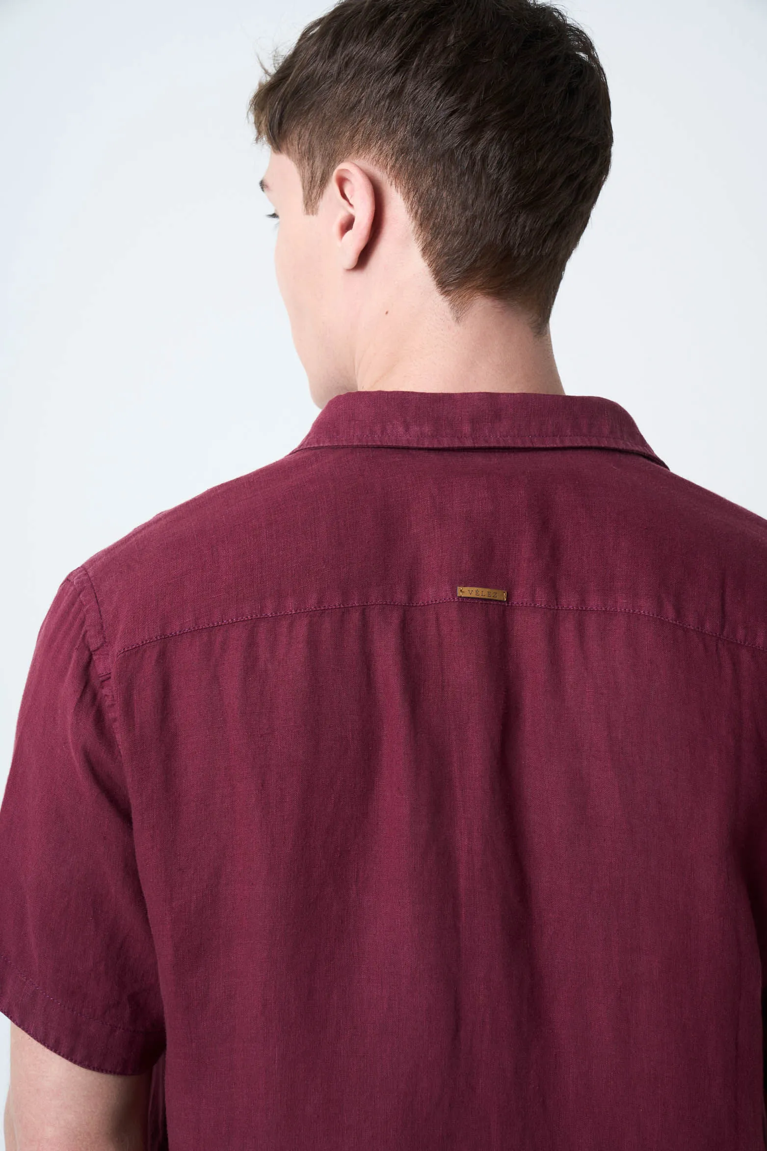 Camisa manga corta lino para hombre bordado vz
