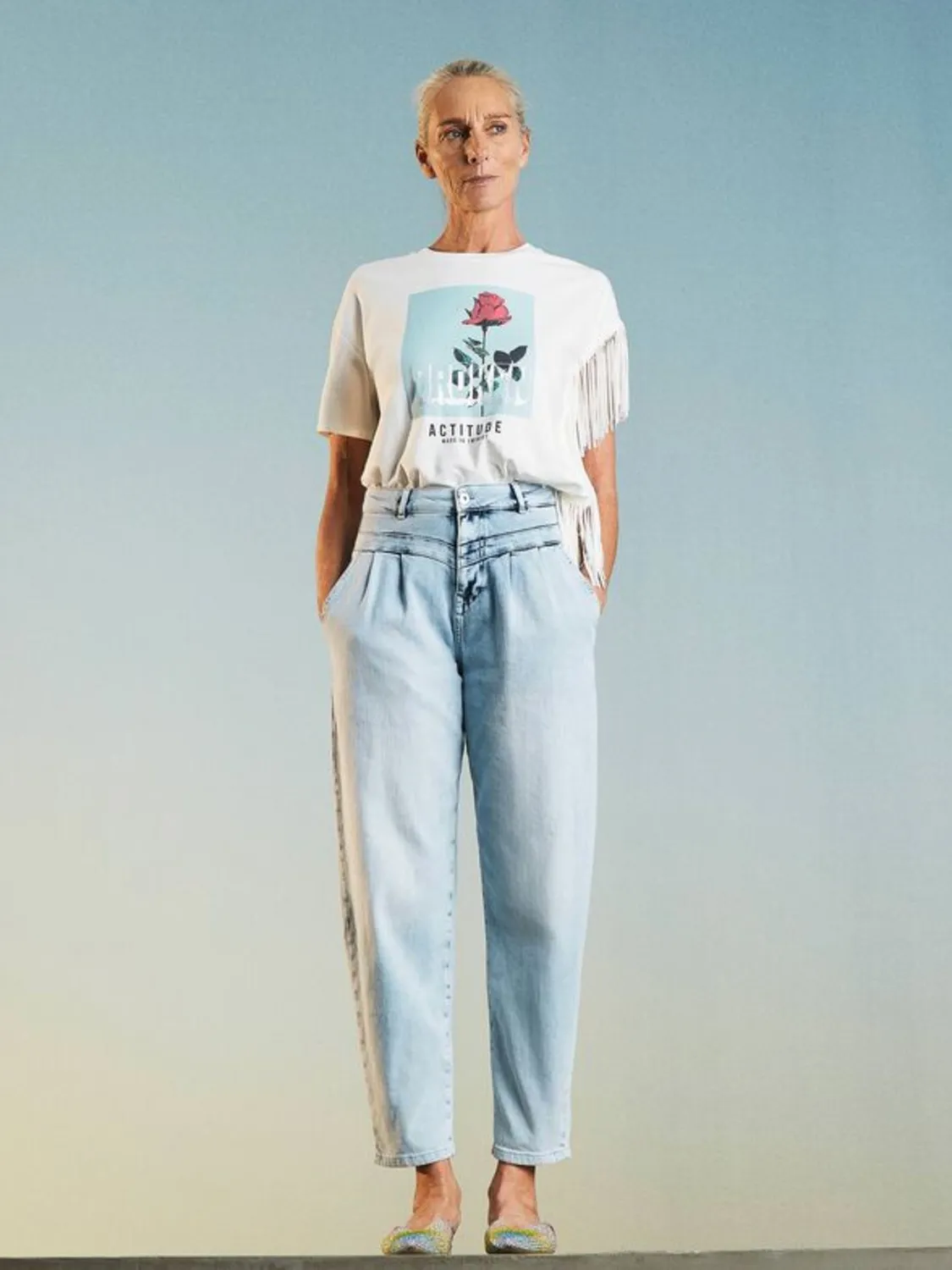 CAMISETA CON ESTAMPADO Y FLECOS TWIN SET/ACTITUDE