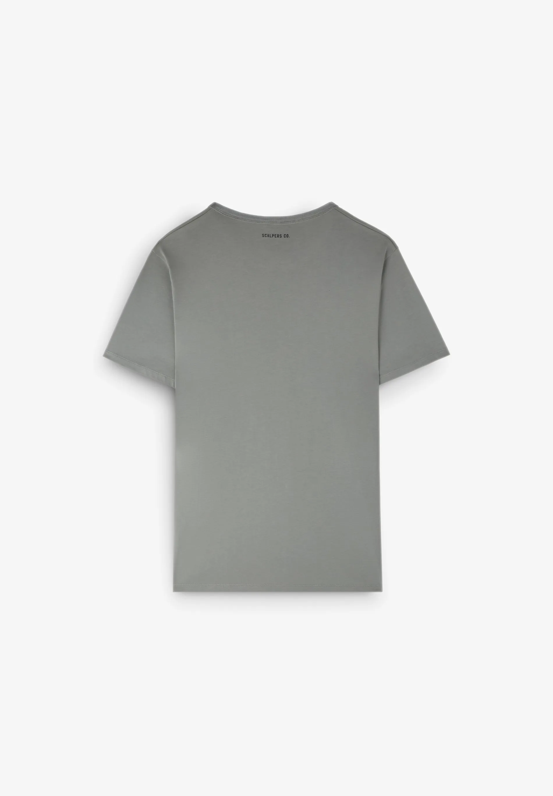 CAMISETA ETIQUETA PECHO