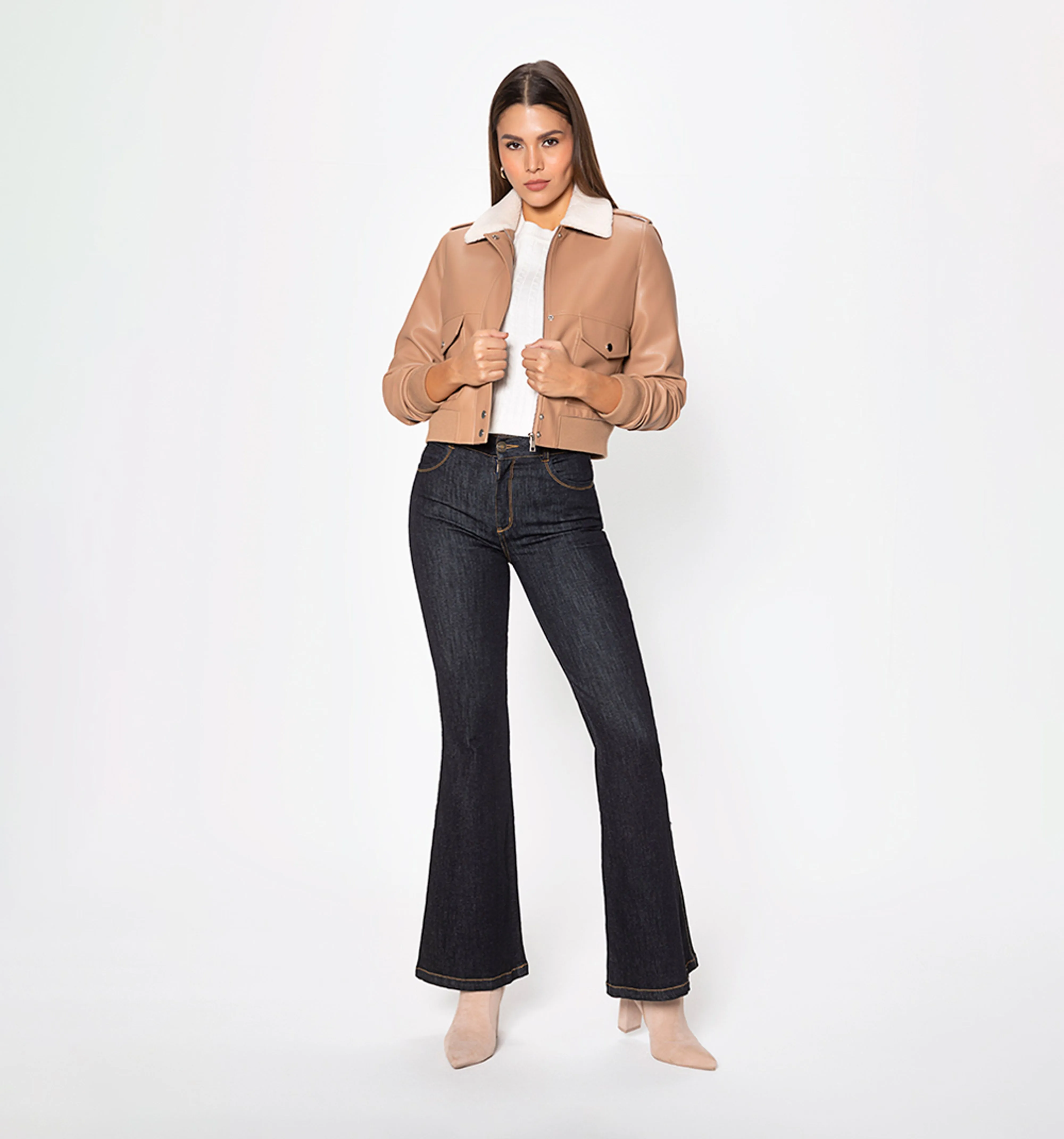 Chaqueta bomber con pelo cuello y bolsil