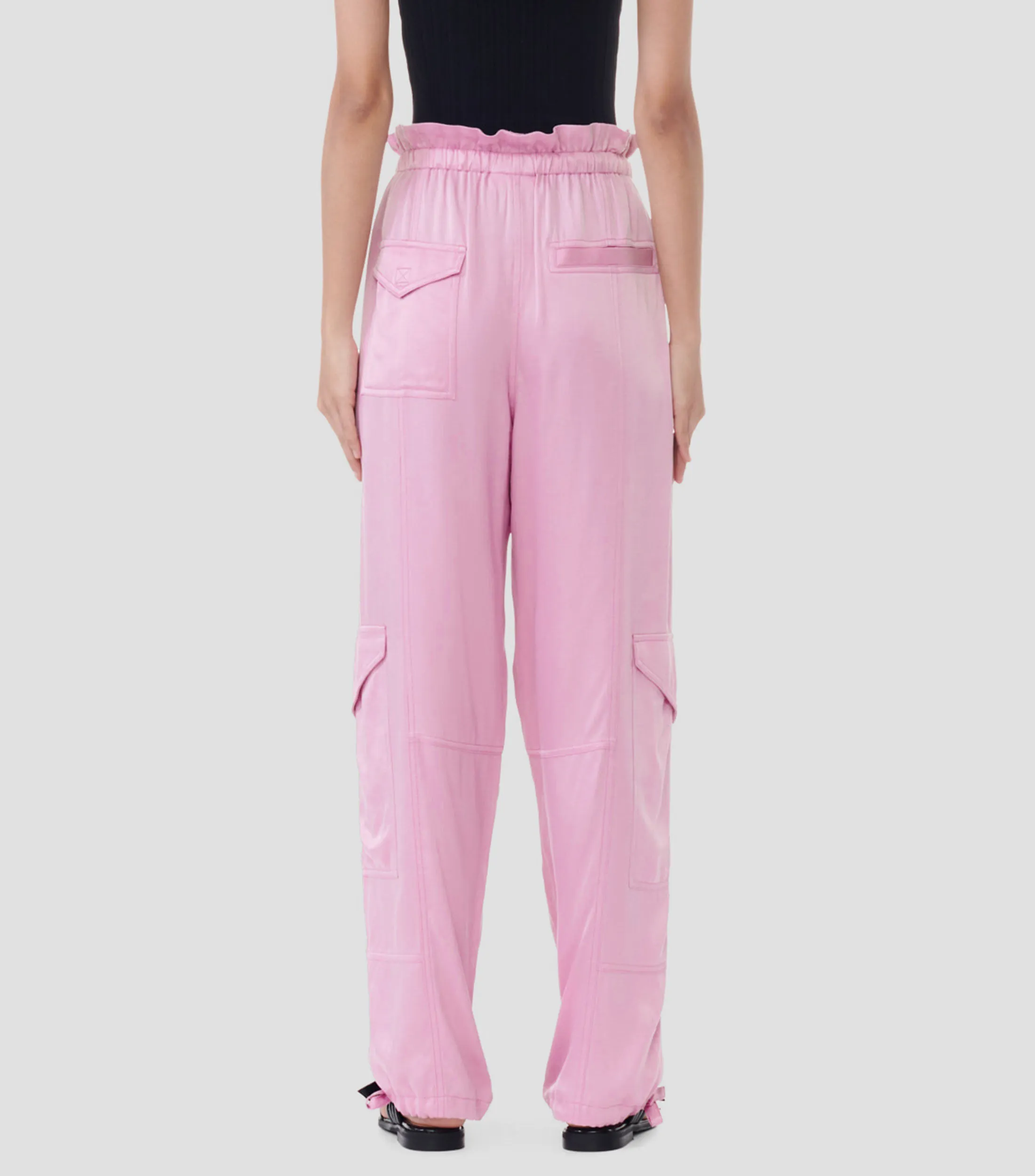 Ganni Pantalón de satén Mujer