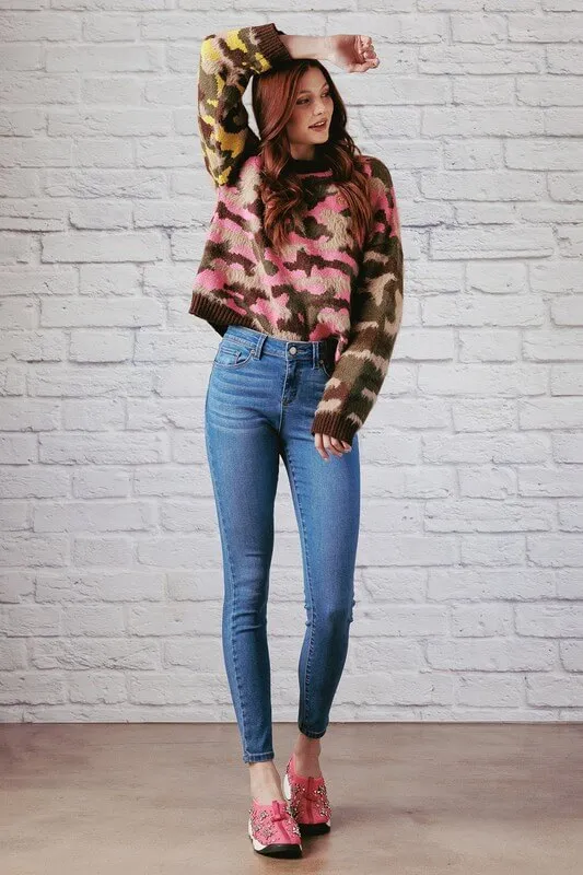 Jeans skinny talle medio moldeador de glúteos ENJEAN