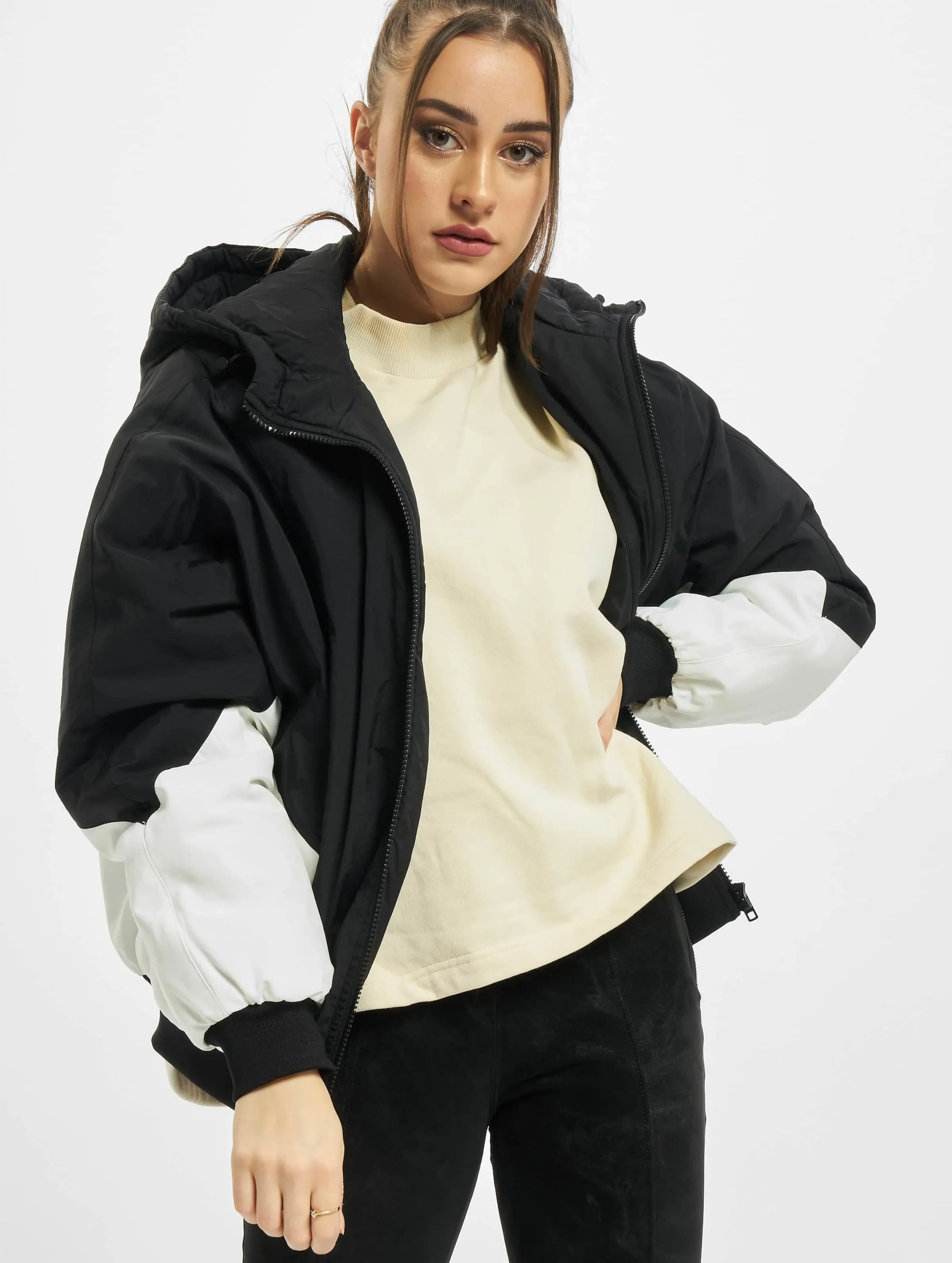 LADIES PADDED 2TONE BATWING 
