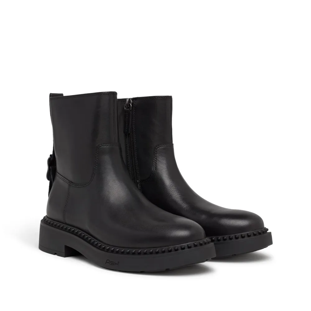 MAGNUM Soft Mustang Black