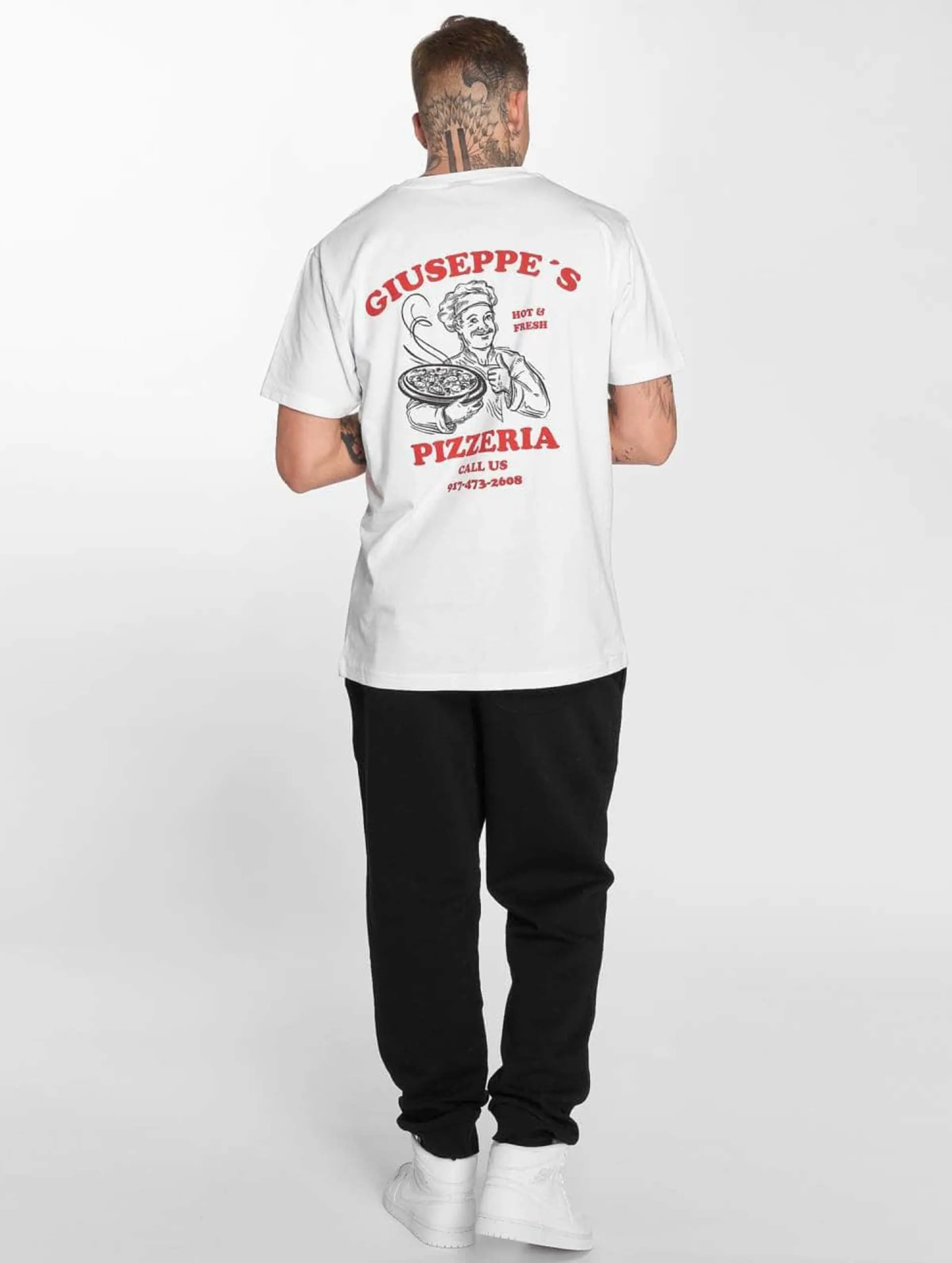 Mister Tee Giuseppes Pizzeria