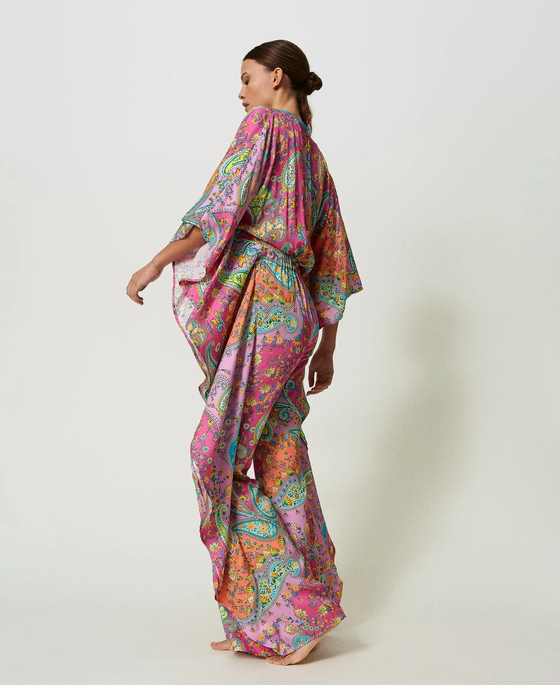 Mono de sarga con estampado paisley