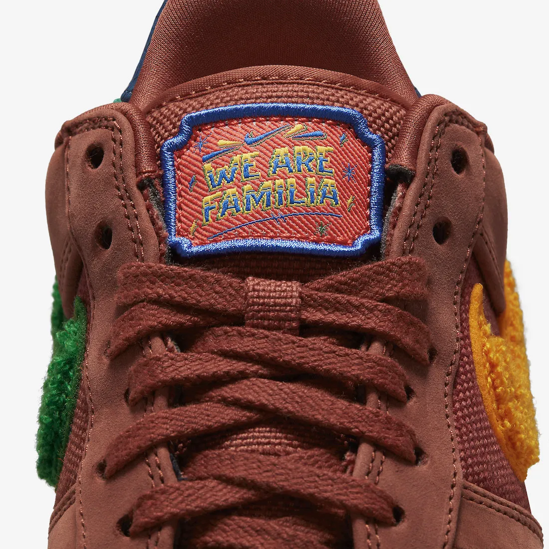 N372O Air Force 1 low x la familia Día de muertos