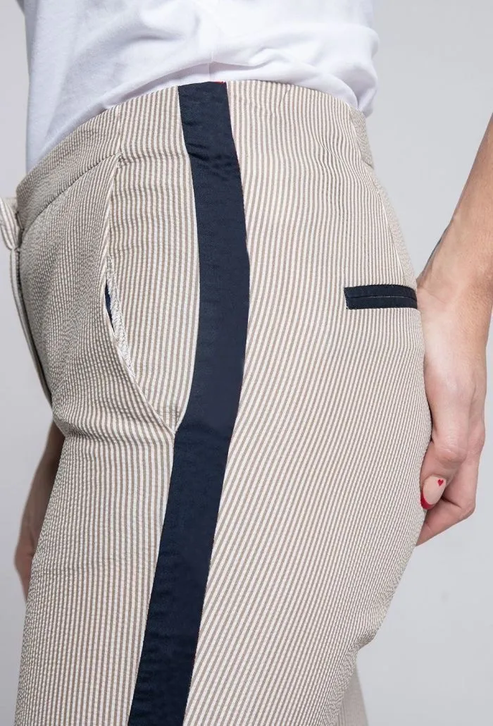 Pantalón bandera beige