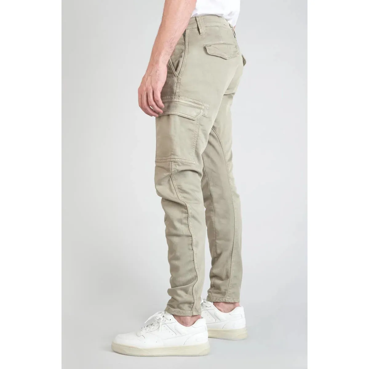 Pantalón carrot KOGE