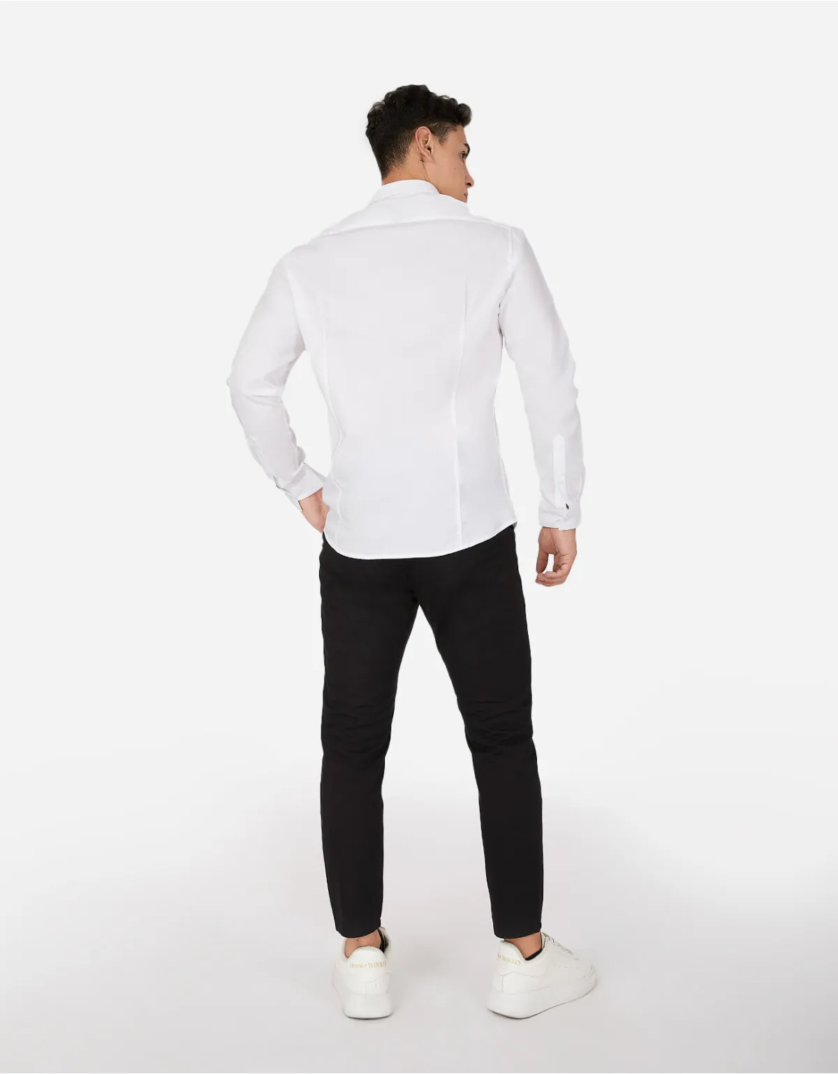 Pantalón taper fit negro