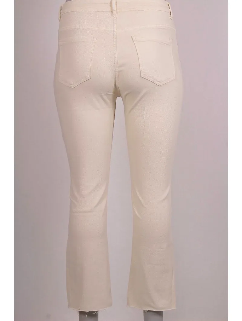 Pantalón vaquero corte flare
