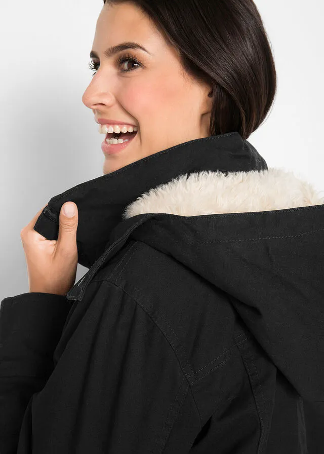 Parka con capucha forrada de tejido polar Negro