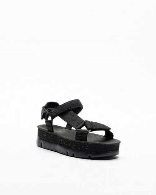 Sandalias de plataforma Camper Oruga UP Negro