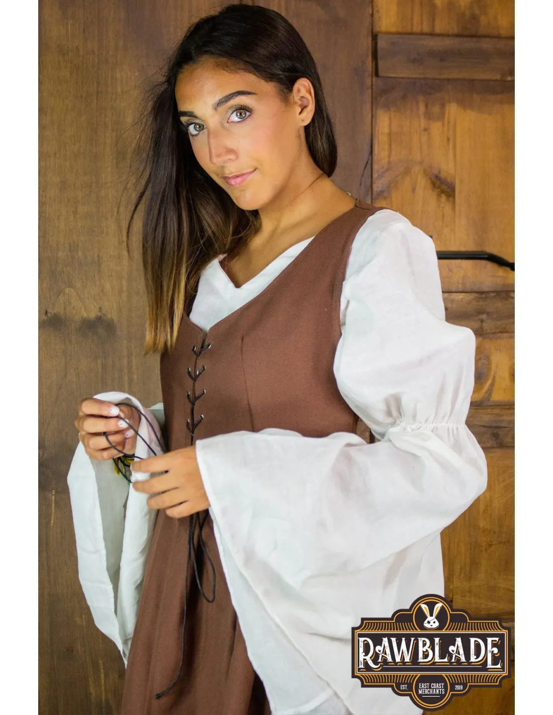 SOBREVESTA MEDIEVAL MARKETTA PARA MUJER  MARRóN