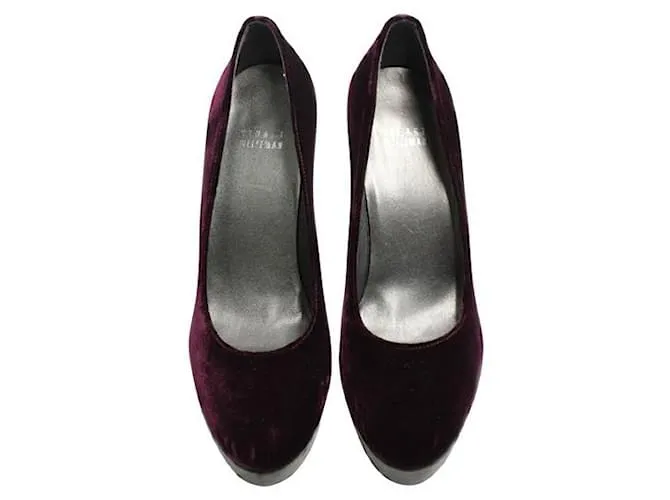 Stuart Weitzman Borgoña Vino Terciopelo Plataforma Stilettos. Burdeos 