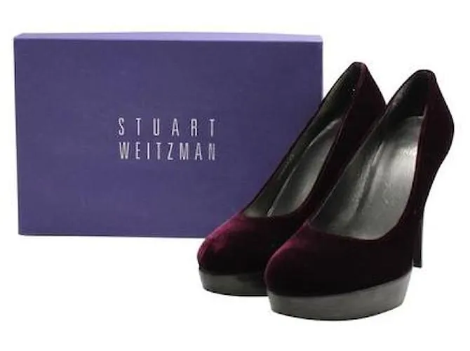 Stuart Weitzman Borgoña Vino Terciopelo Plataforma Stilettos. Burdeos 