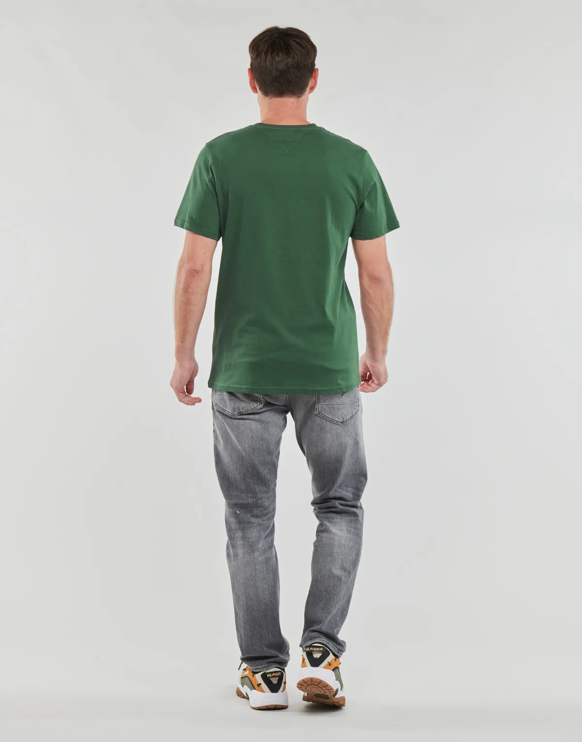 TJM RGLR ENTRY GRAPHIC TEE