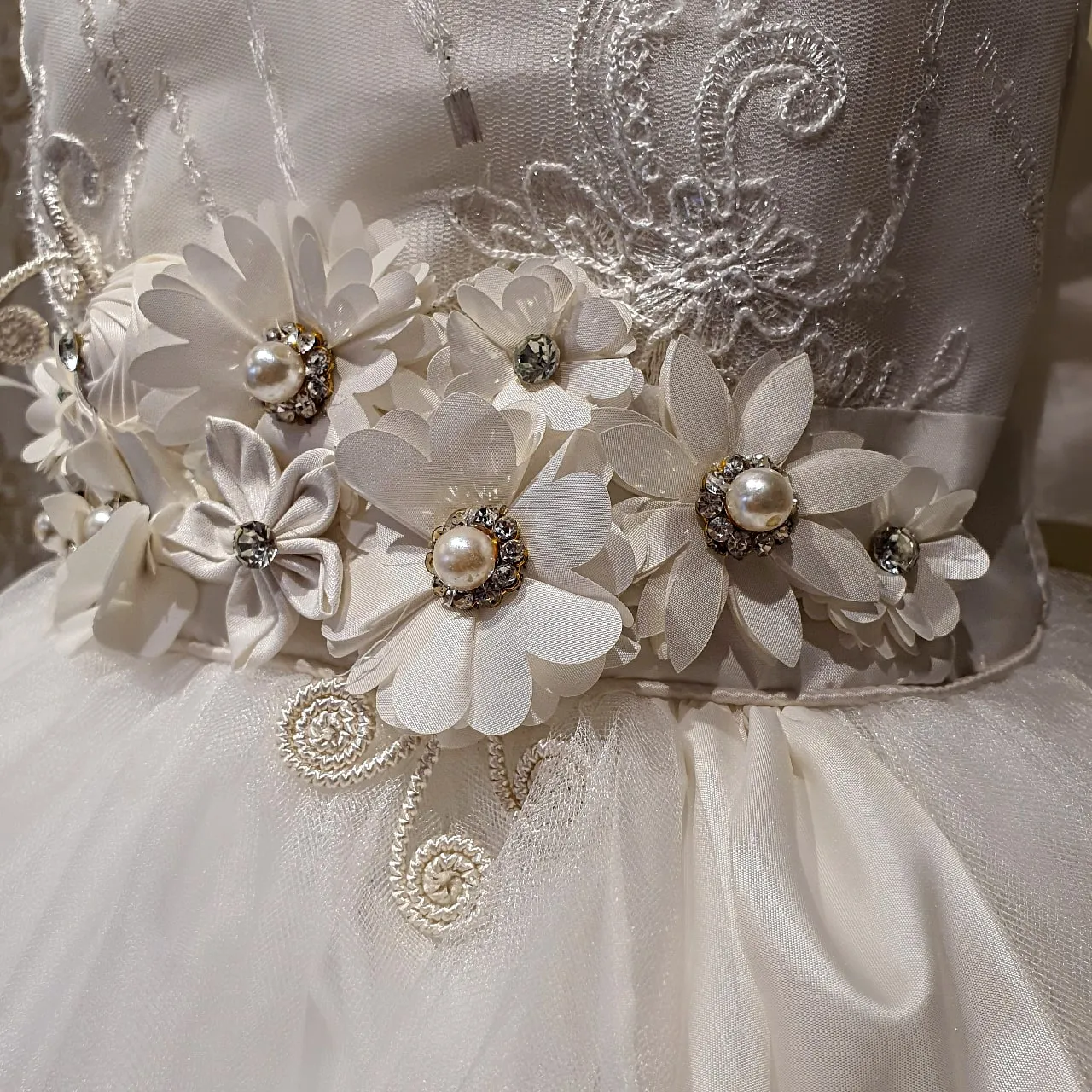 Vestido de Niña Fiesta Ivory con Flores en el Liston Falda de Primera Comunion Talla 14