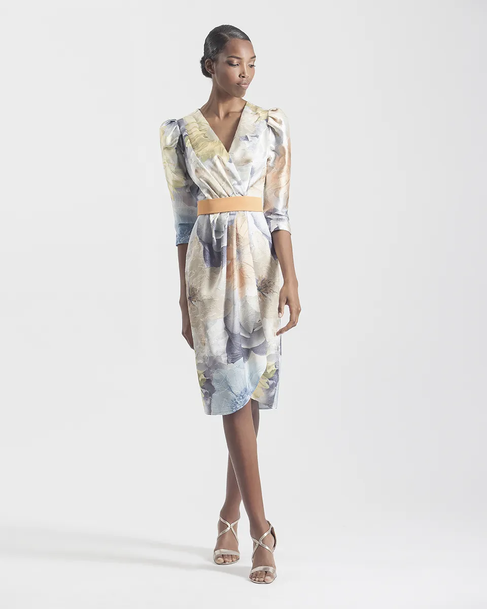 Vestido estampado con mangas abullonadas