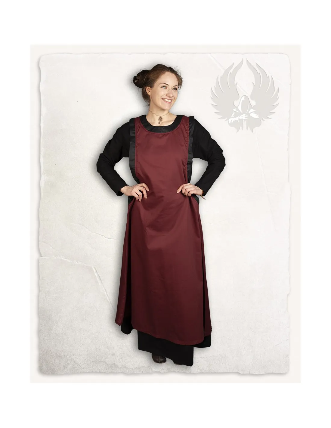 Vestido medieval dama Juliana, color burdeos
