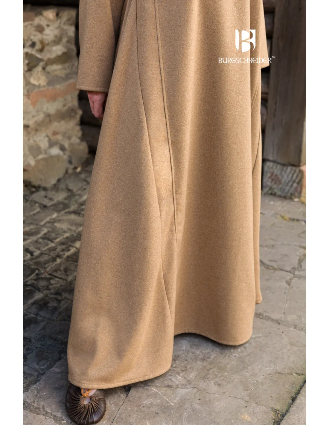 Vestido medieval modelo Rus Jadwiga, Camel