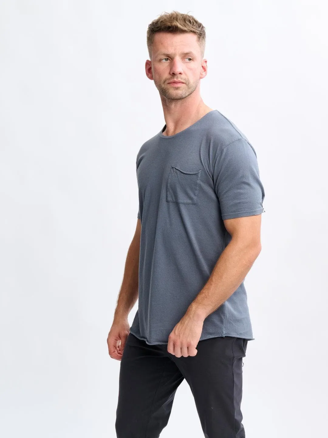 XPOCKET CURVED HEM  TEE