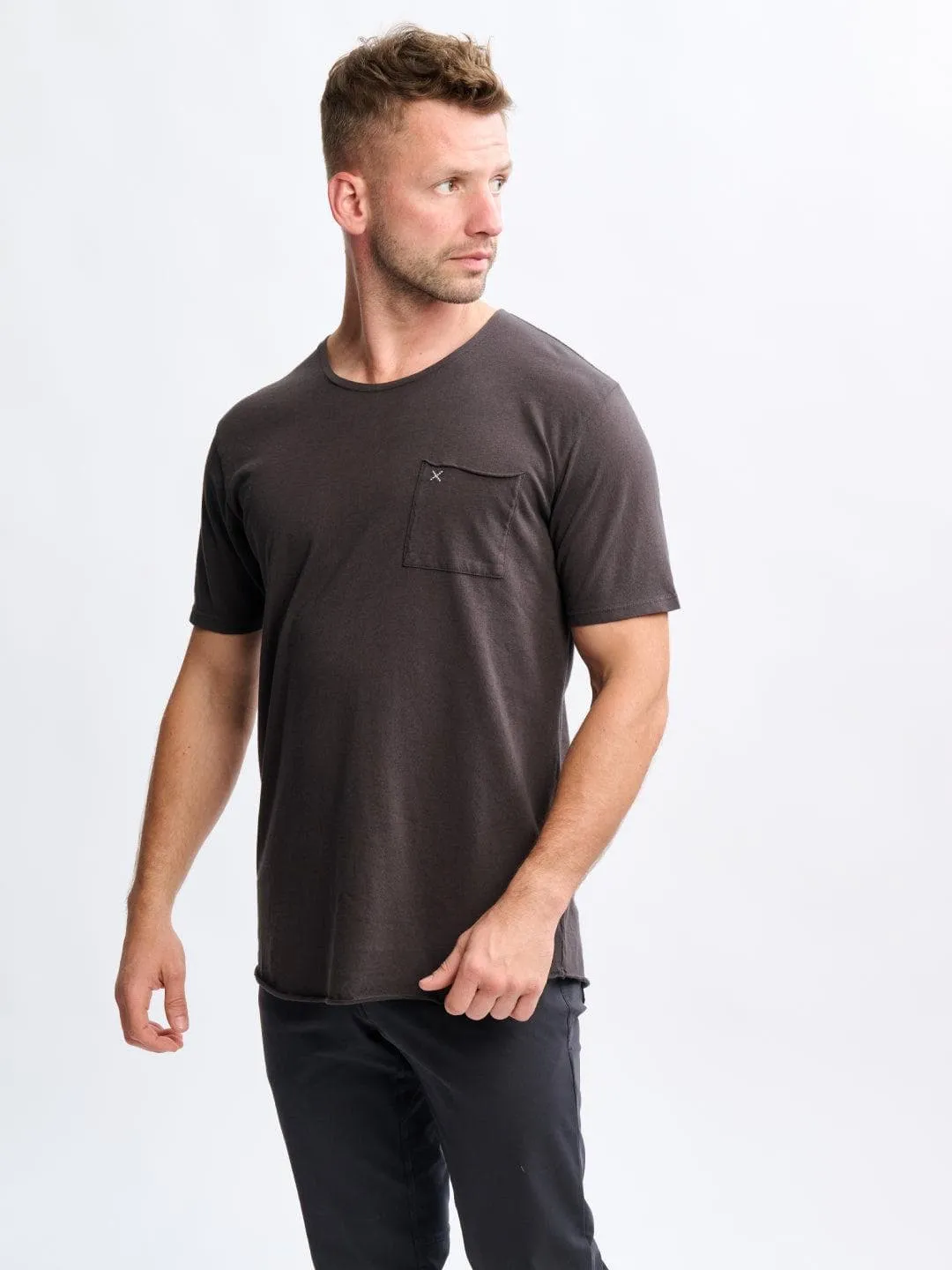 XPOCKET CURVED HEM  TEE