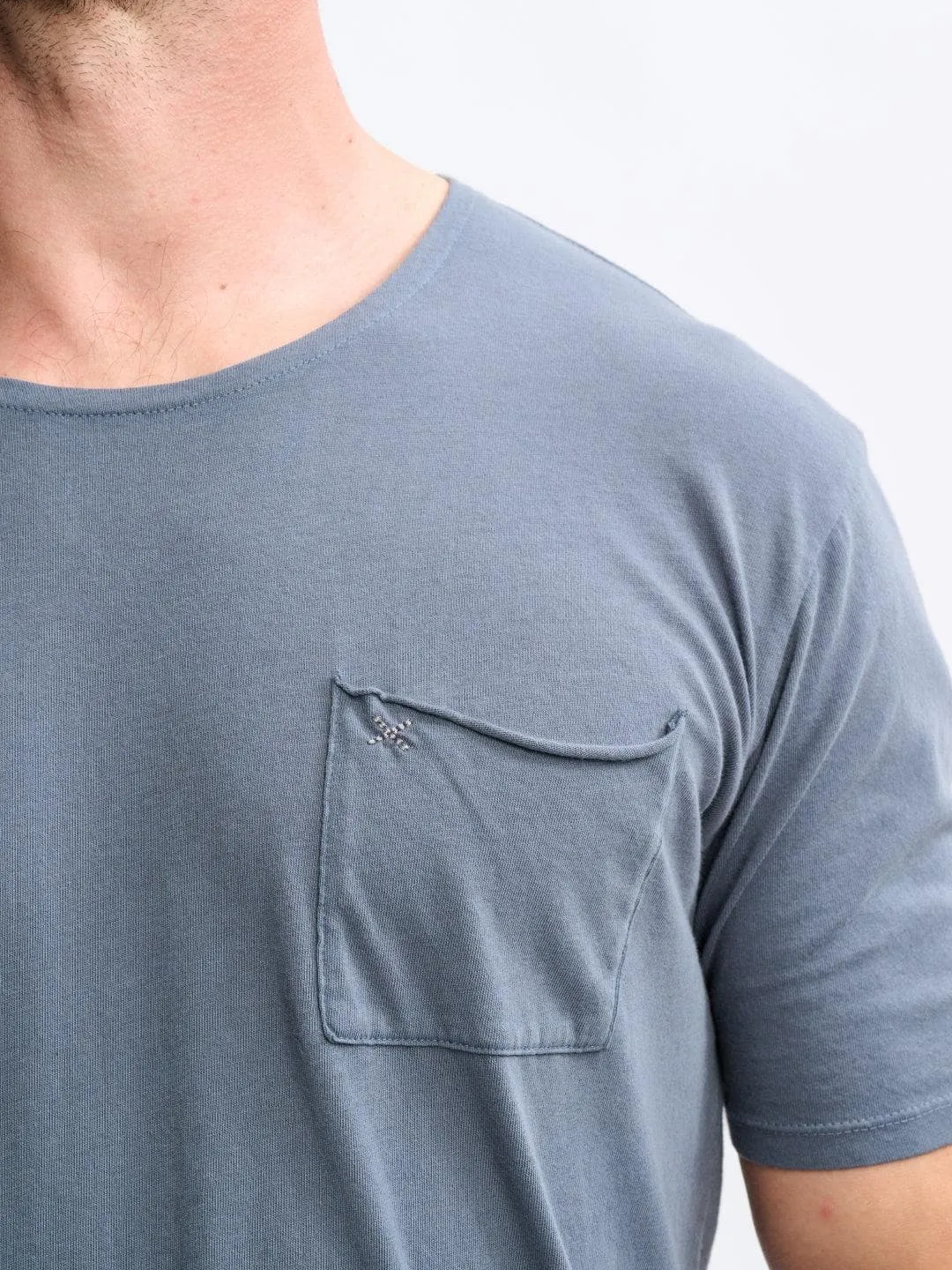 XPOCKET CURVED HEM  TEE