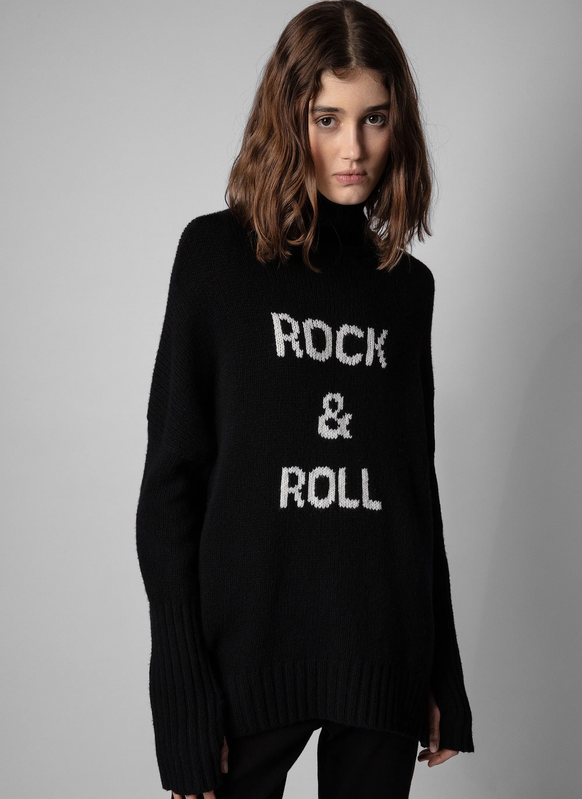 ZADIG&VOLTAIRE ALMA  JERSEY DE CUELLO ALTO CON MENSAJE EN LANA MERINO EN NEGRO