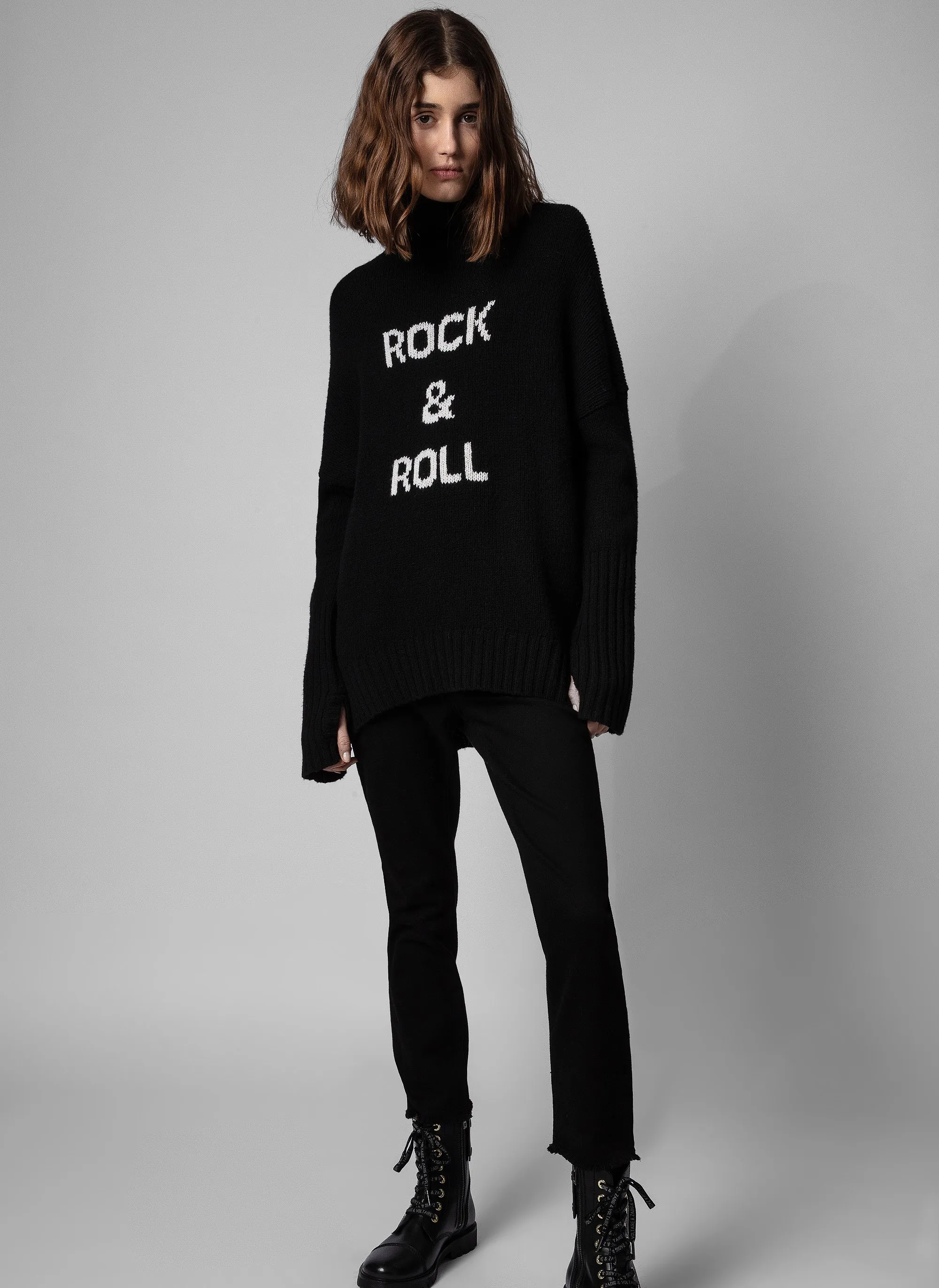 ZADIG&VOLTAIRE ALMA  JERSEY DE CUELLO ALTO CON MENSAJE EN LANA MERINO EN NEGRO