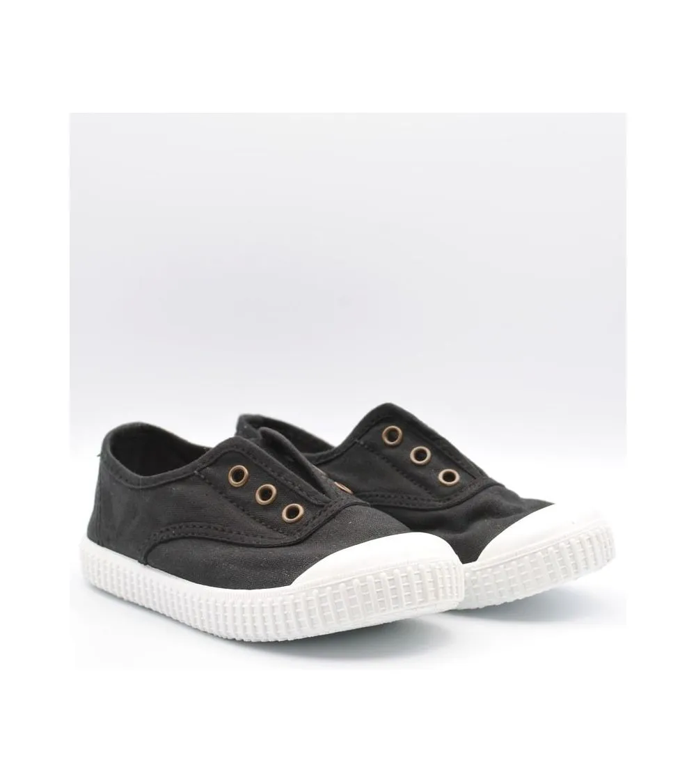 ZAPATILLAS LONAS VICTORIA PUNTERA NEGRO