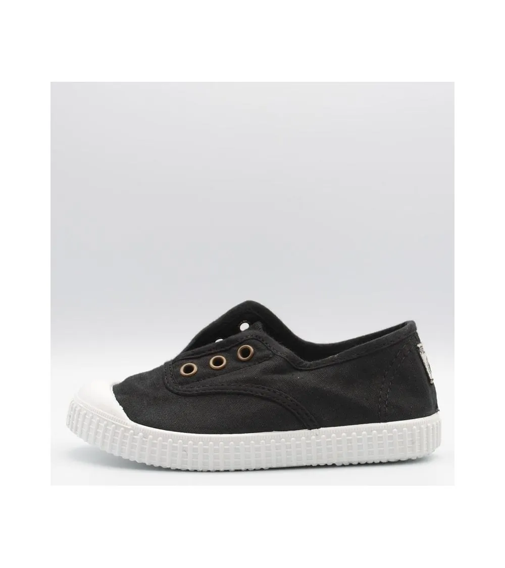 ZAPATILLAS LONAS VICTORIA PUNTERA NEGRO
