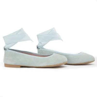 Zapato comunion bailarina celeste con cintas