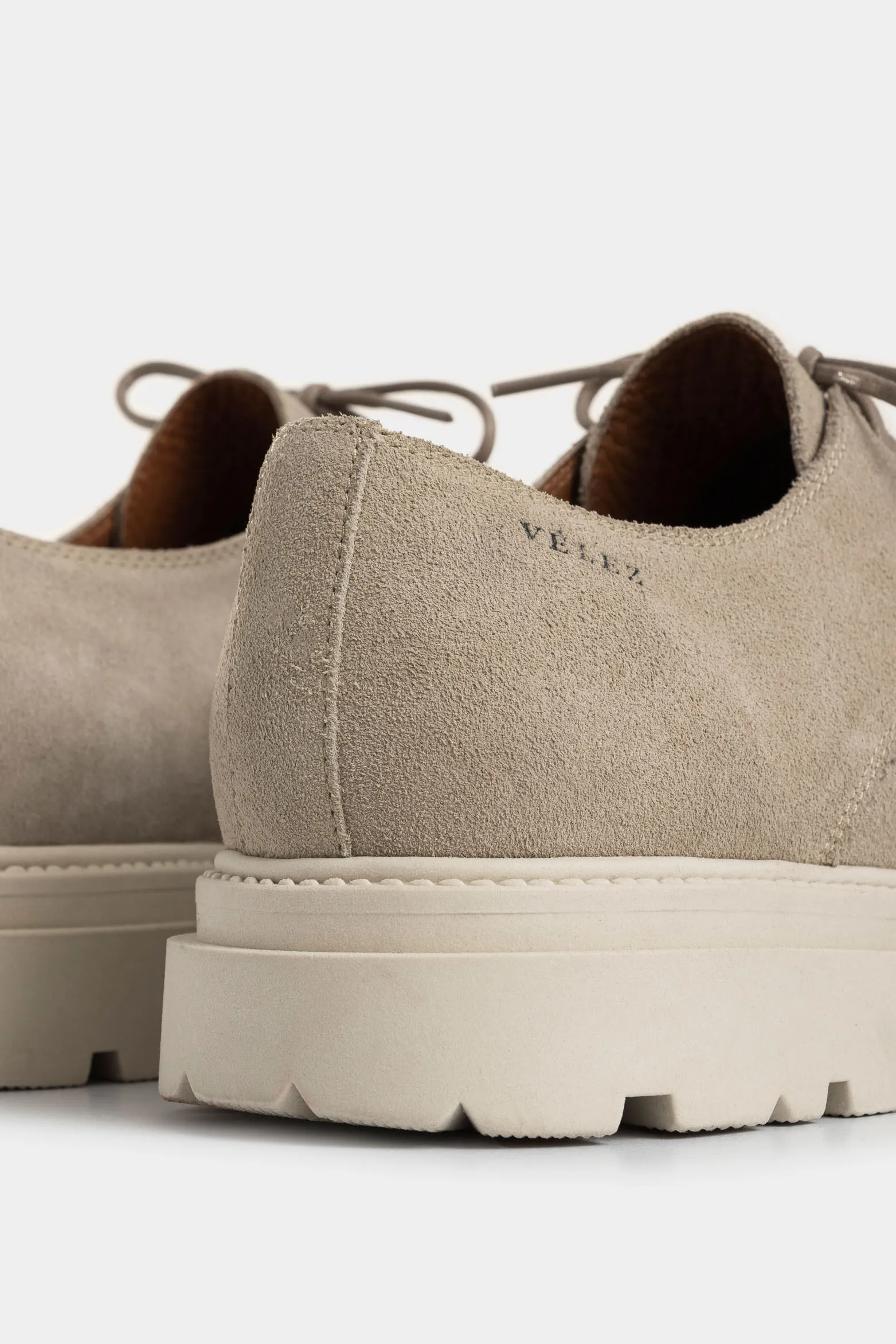 Zapatos de cordón Spoleto de cuero gamuzado para hombre efecto escribiente
